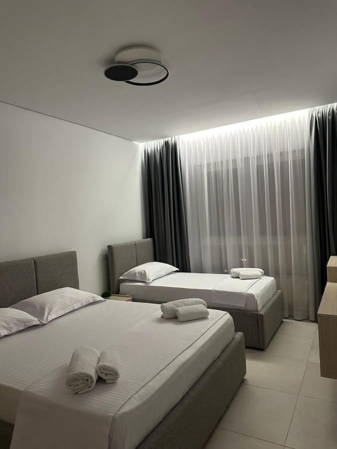 Eme Apartments - Kompleksi San Pietro, Gjiri I Lalzit Durrës Exteriör bild