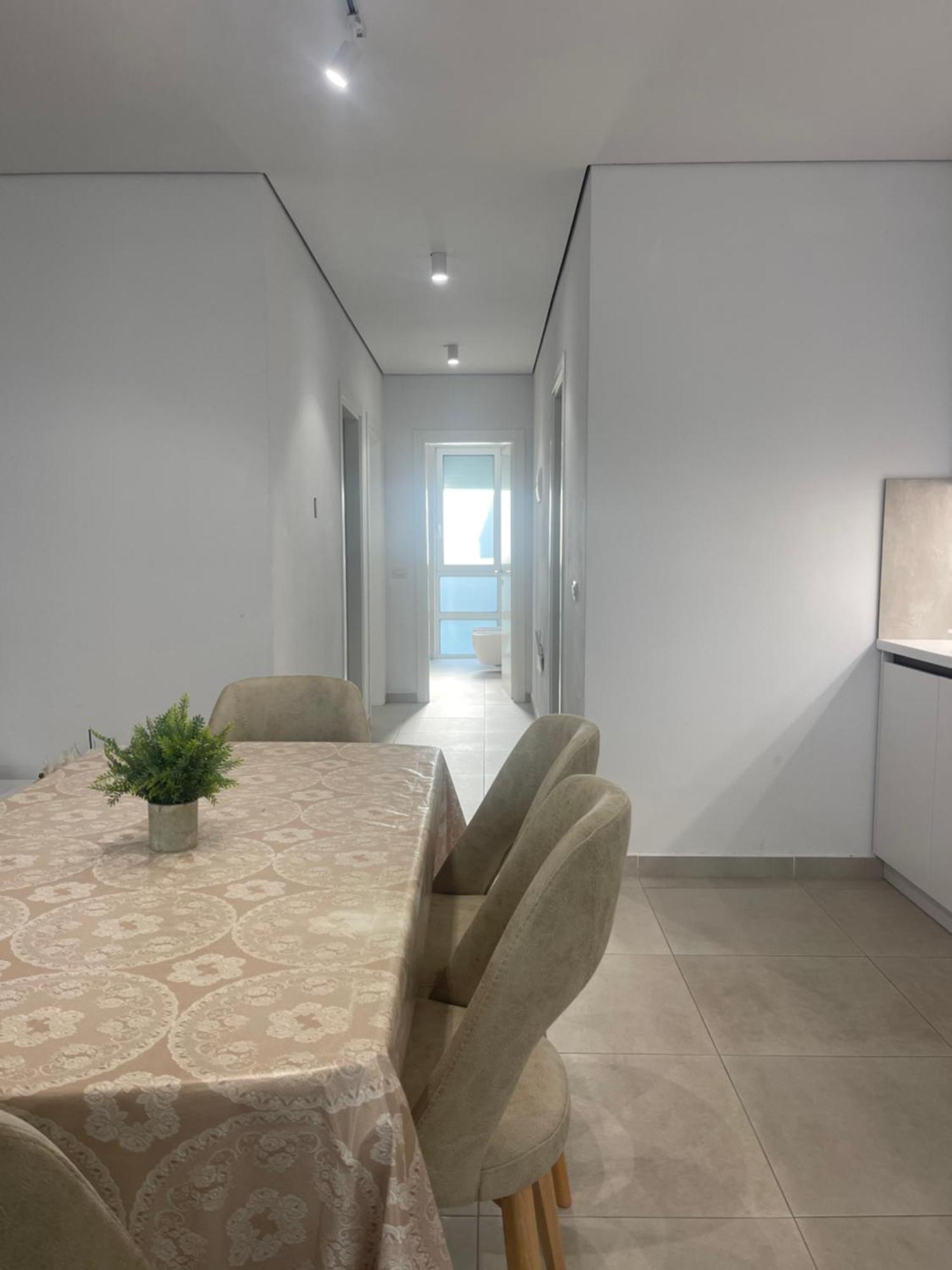 Eme Apartments - Kompleksi San Pietro, Gjiri I Lalzit Durrës Exteriör bild