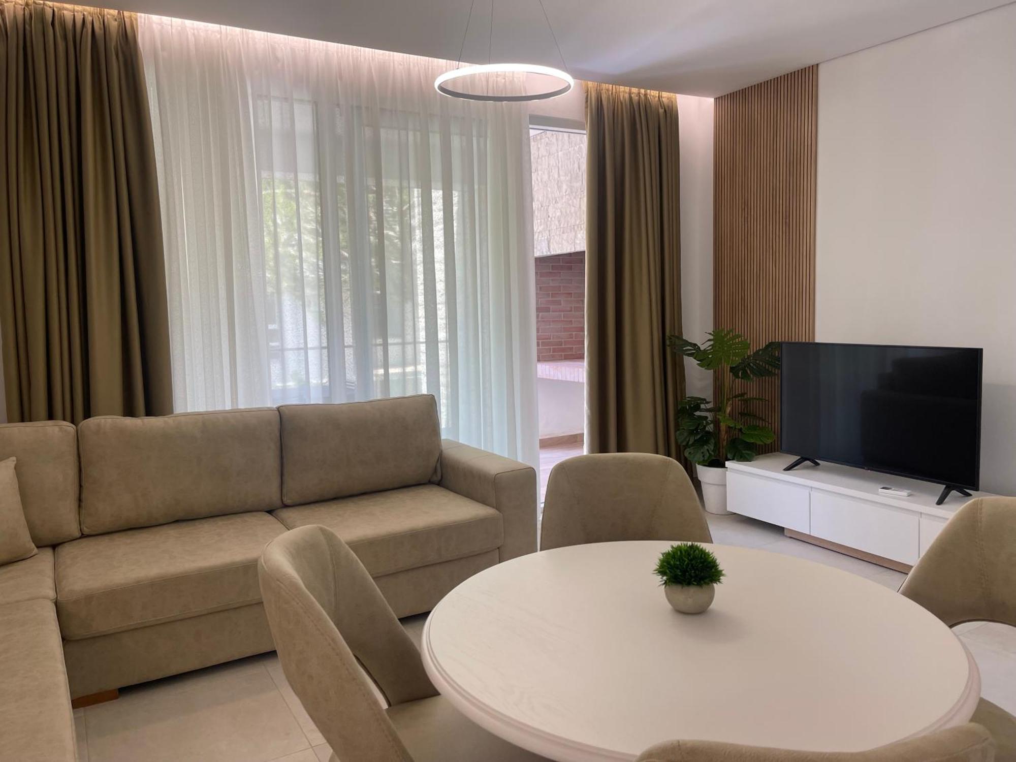 Eme Apartments - Kompleksi San Pietro, Gjiri I Lalzit Durrës Exteriör bild